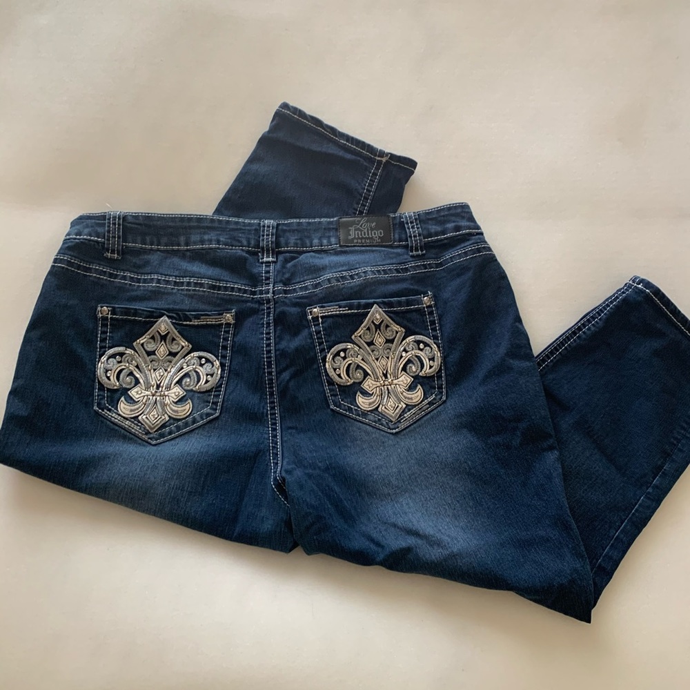 Love Indigo capri length jeans